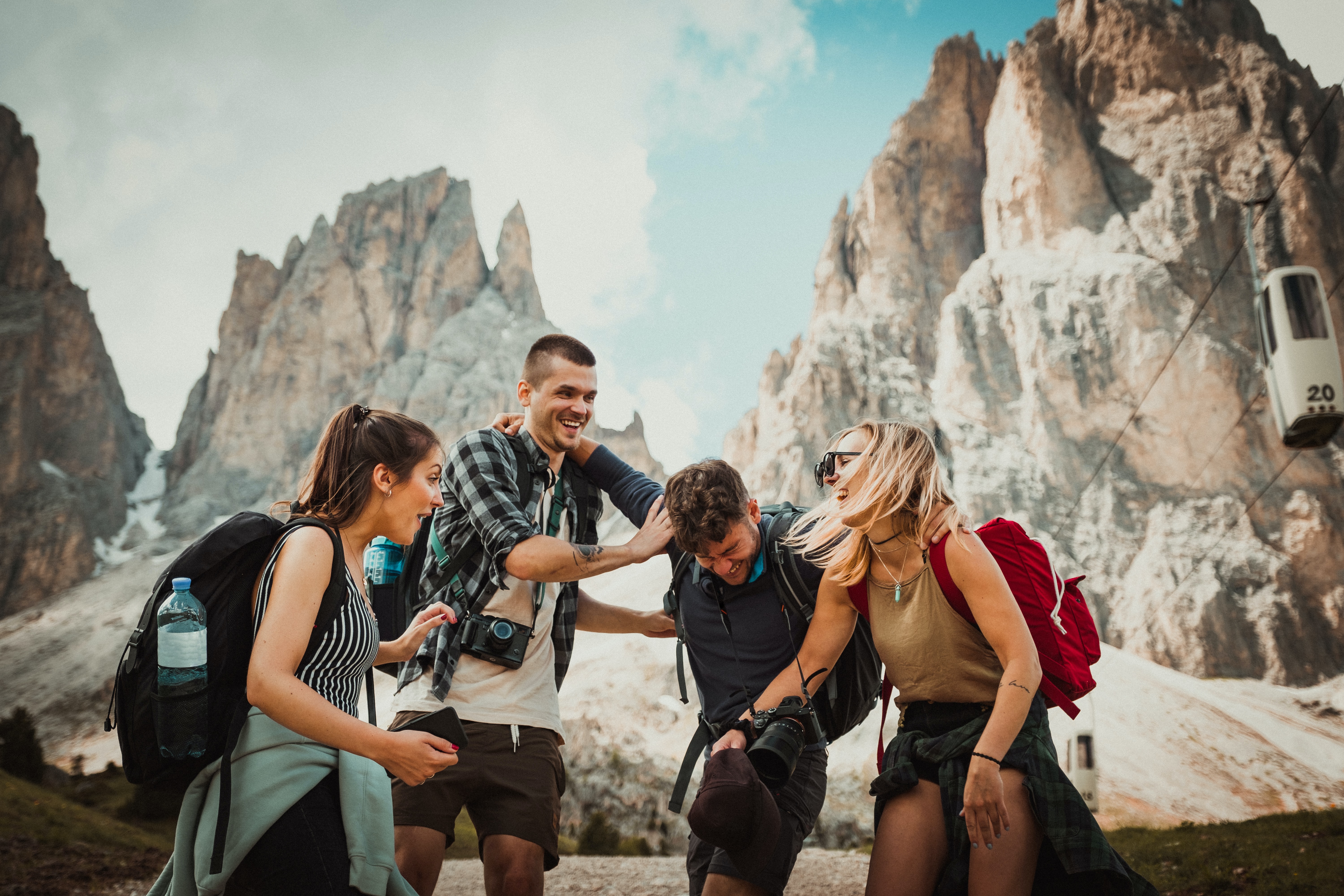 Grupo de turistas amigos